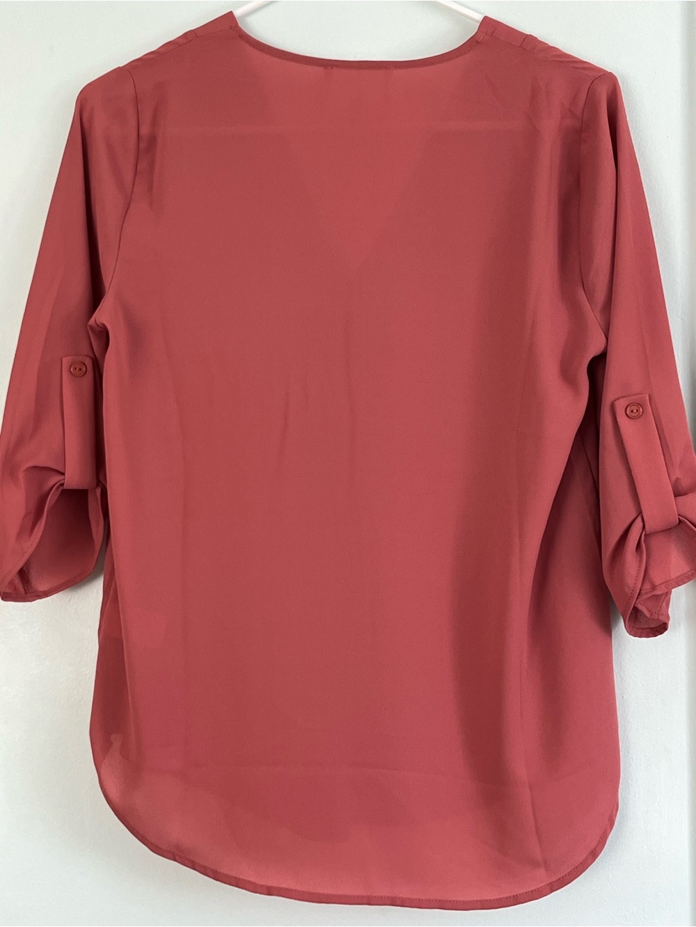 Lush Women’s V-Neck Blouse in Dusty Rose Size XS - Picture 7 of 11